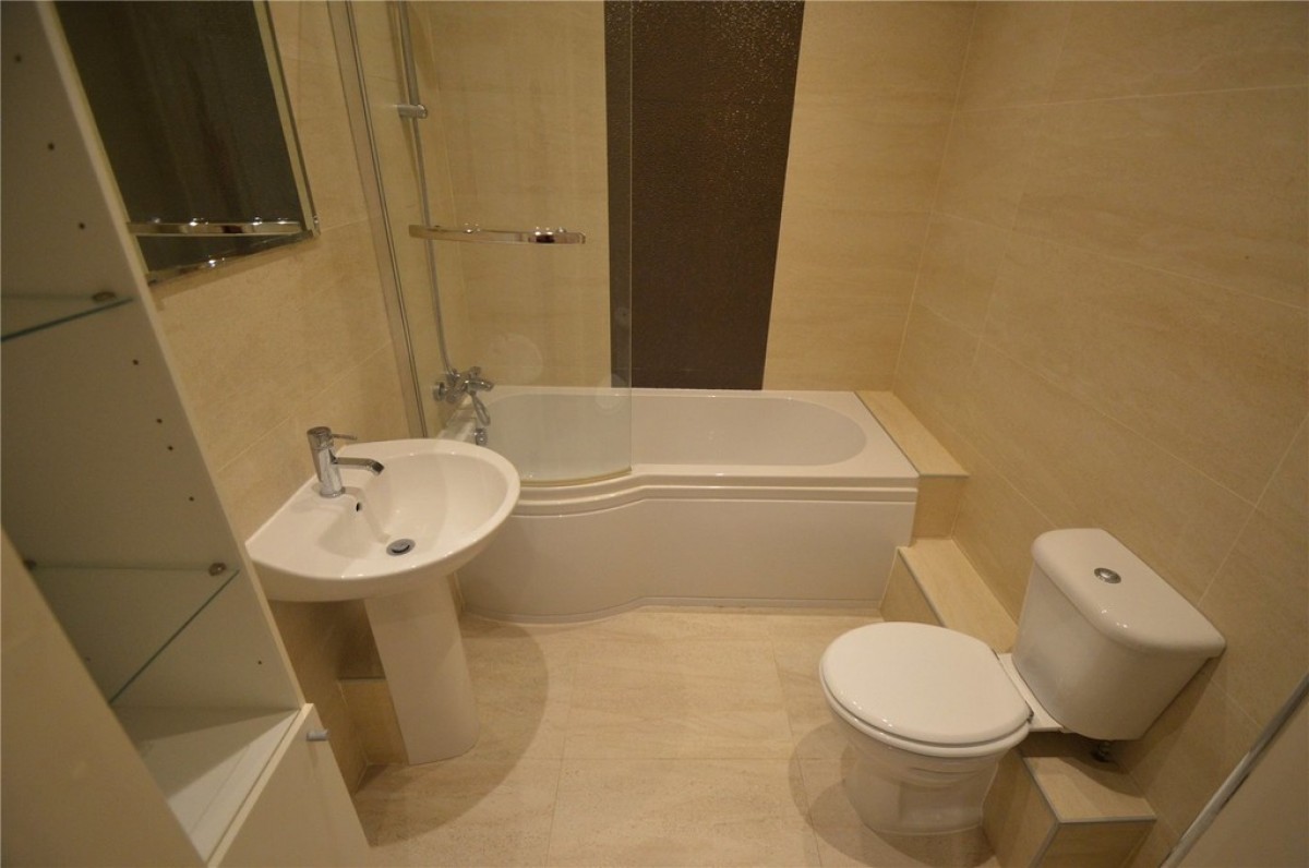 23 Grenaby Road, East Croydon