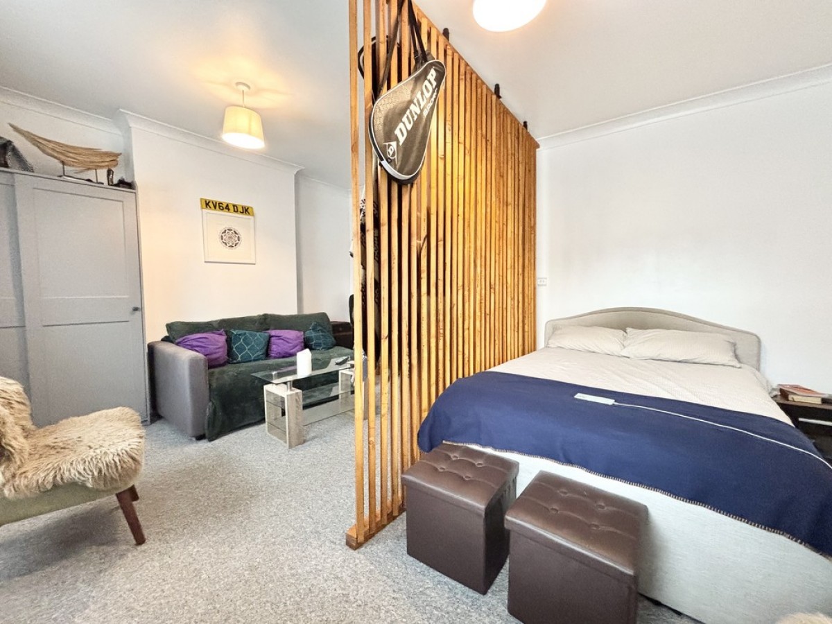 Albert Road, London SE25