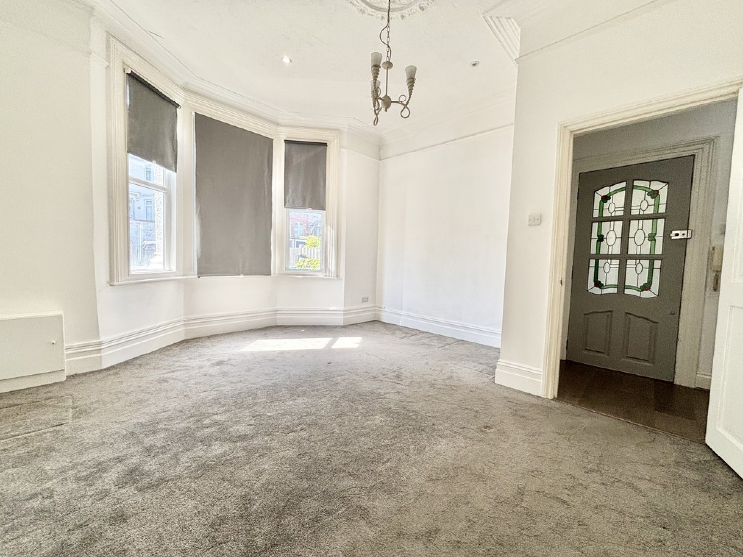 2 bedroom Flat for Letting Avondale Road, South Croydon