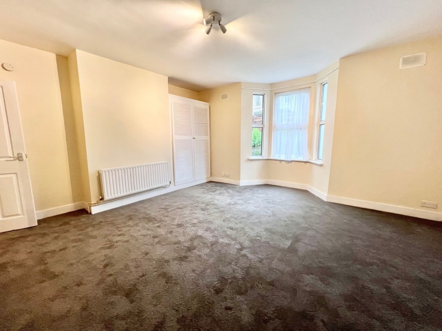 1 bedroom Flat for Letting Newark Road, South Croydon, Surrey