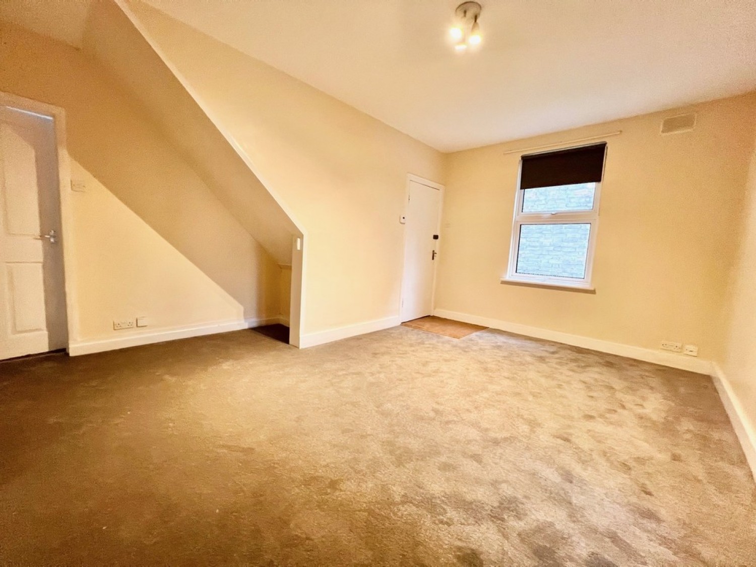1 bedroom Flat for Letting Newark Road, South Croydon, Surrey