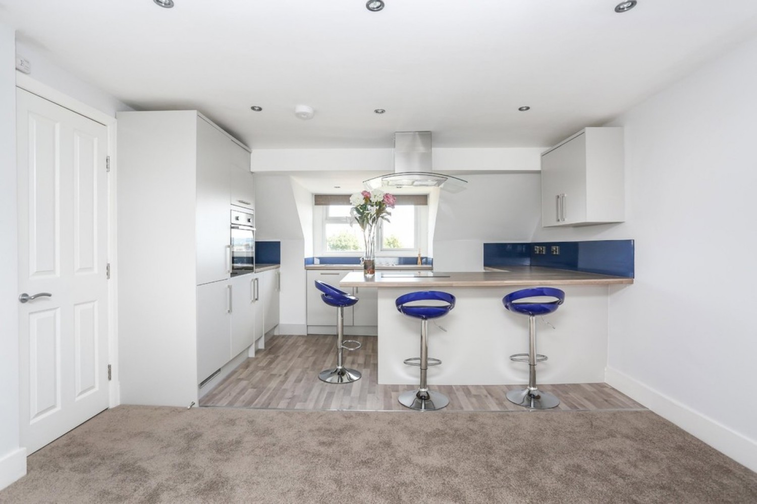 2 bedroom Flat for Letting Holmesdale Road, South Norwood