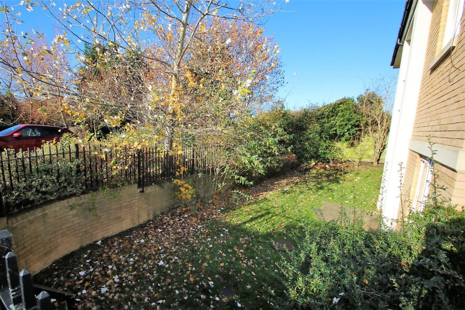 Pampisford Road, South Croydon