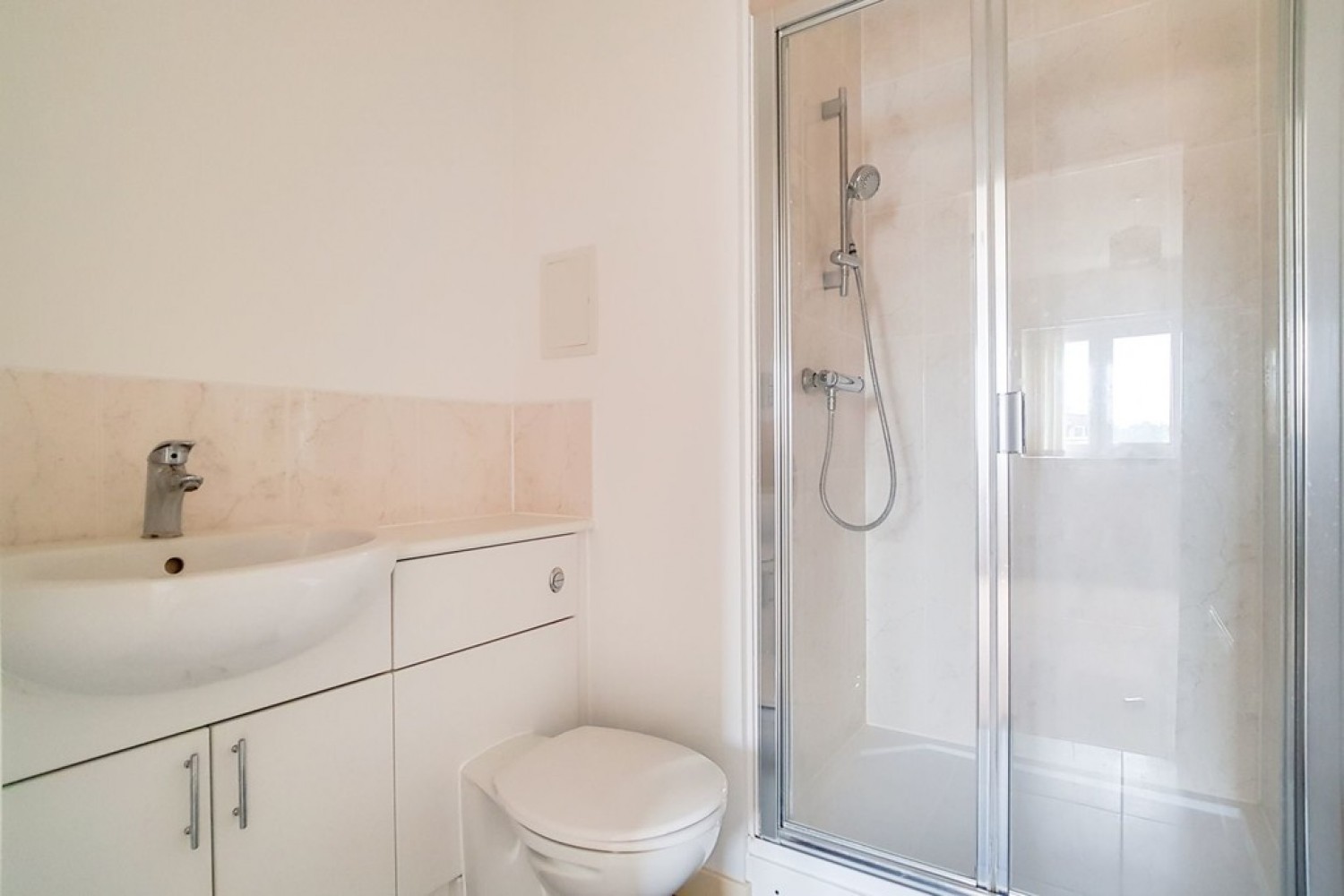 2 bedroom Flat for Sale Whitestone Way, New South Quarter, Croydon