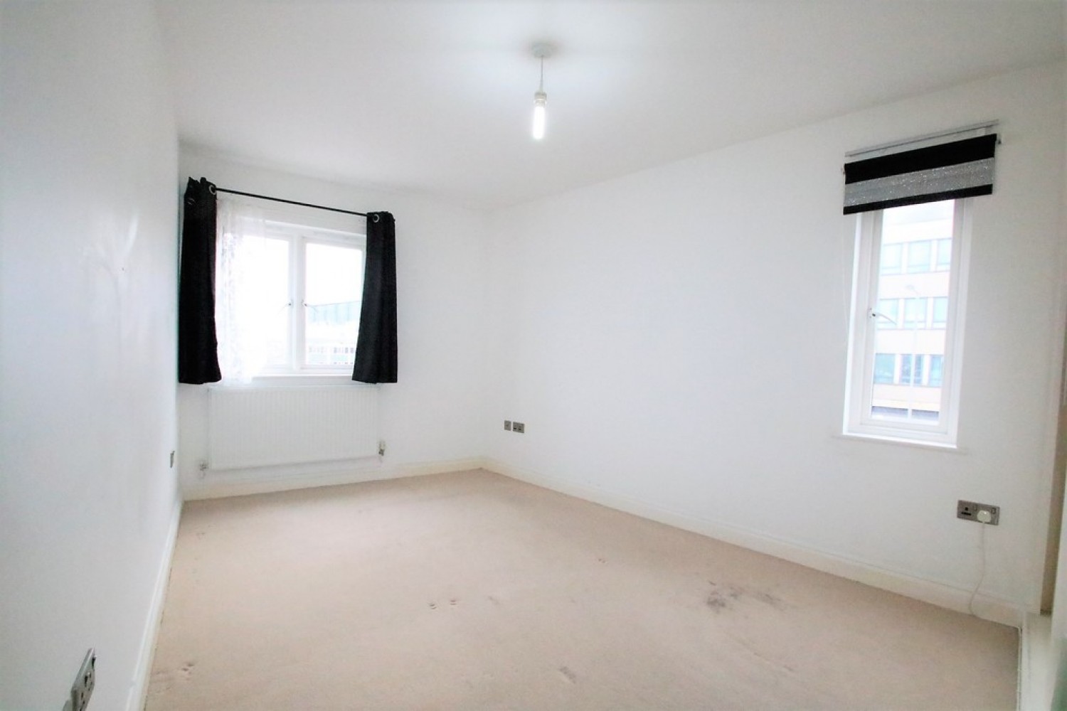 2 bedroom Flat for Letting Chatsworth Road, East Croydon