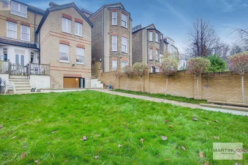 Birdhurst Rise, South Croydon