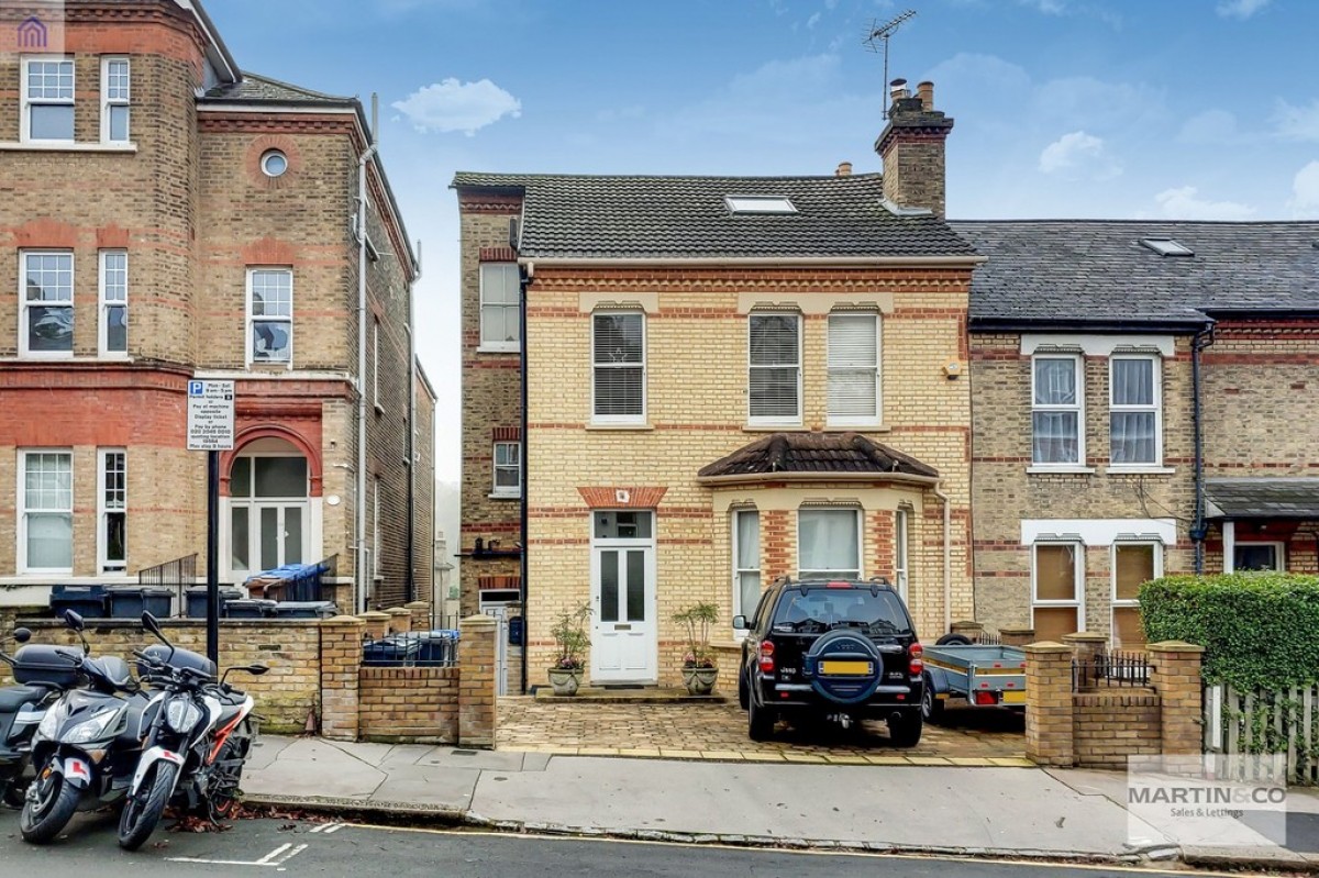 Birdhurst Rise, South Croydon