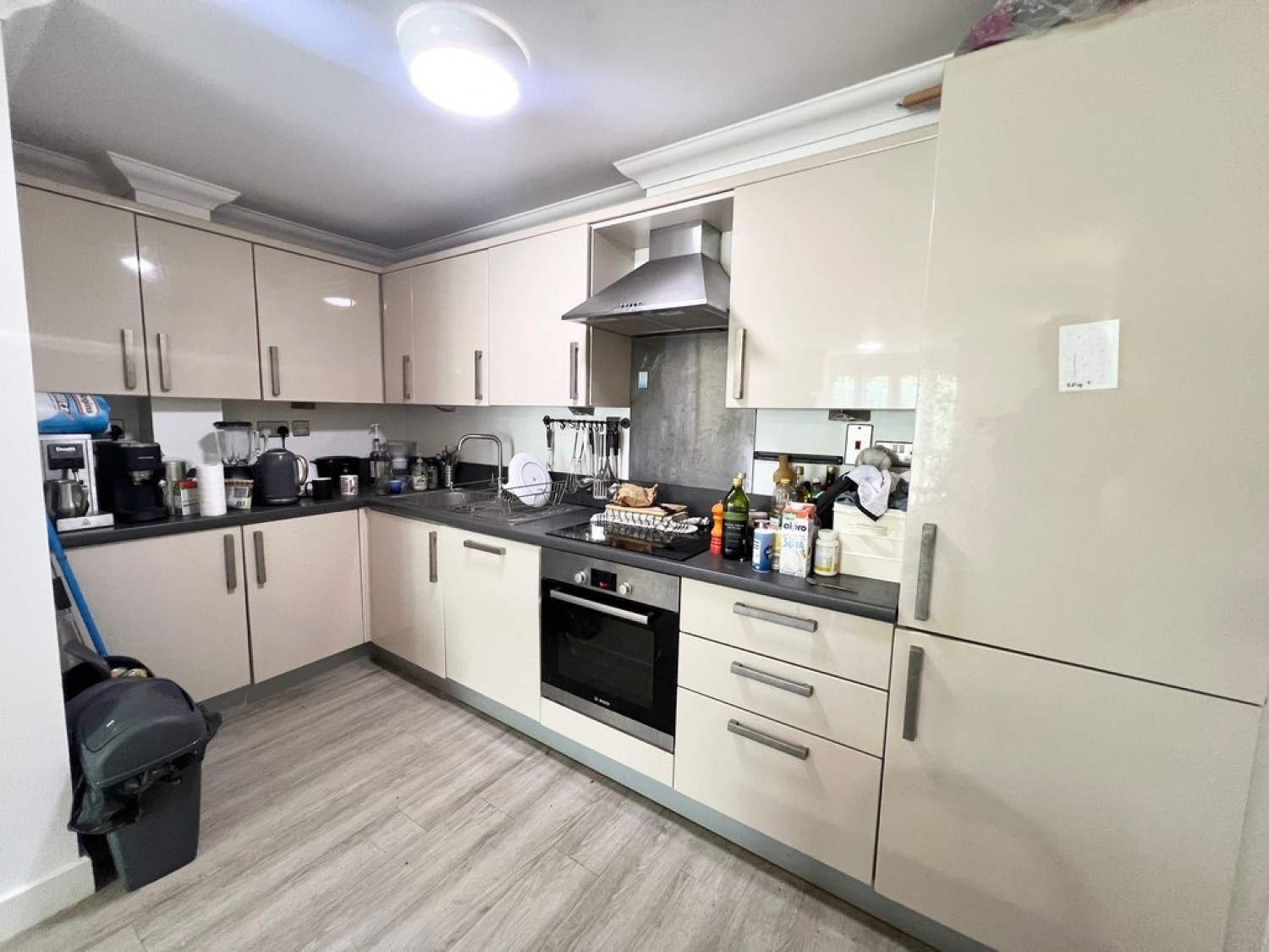 2 bedroom Flat for Letting Cherry Orchard Road