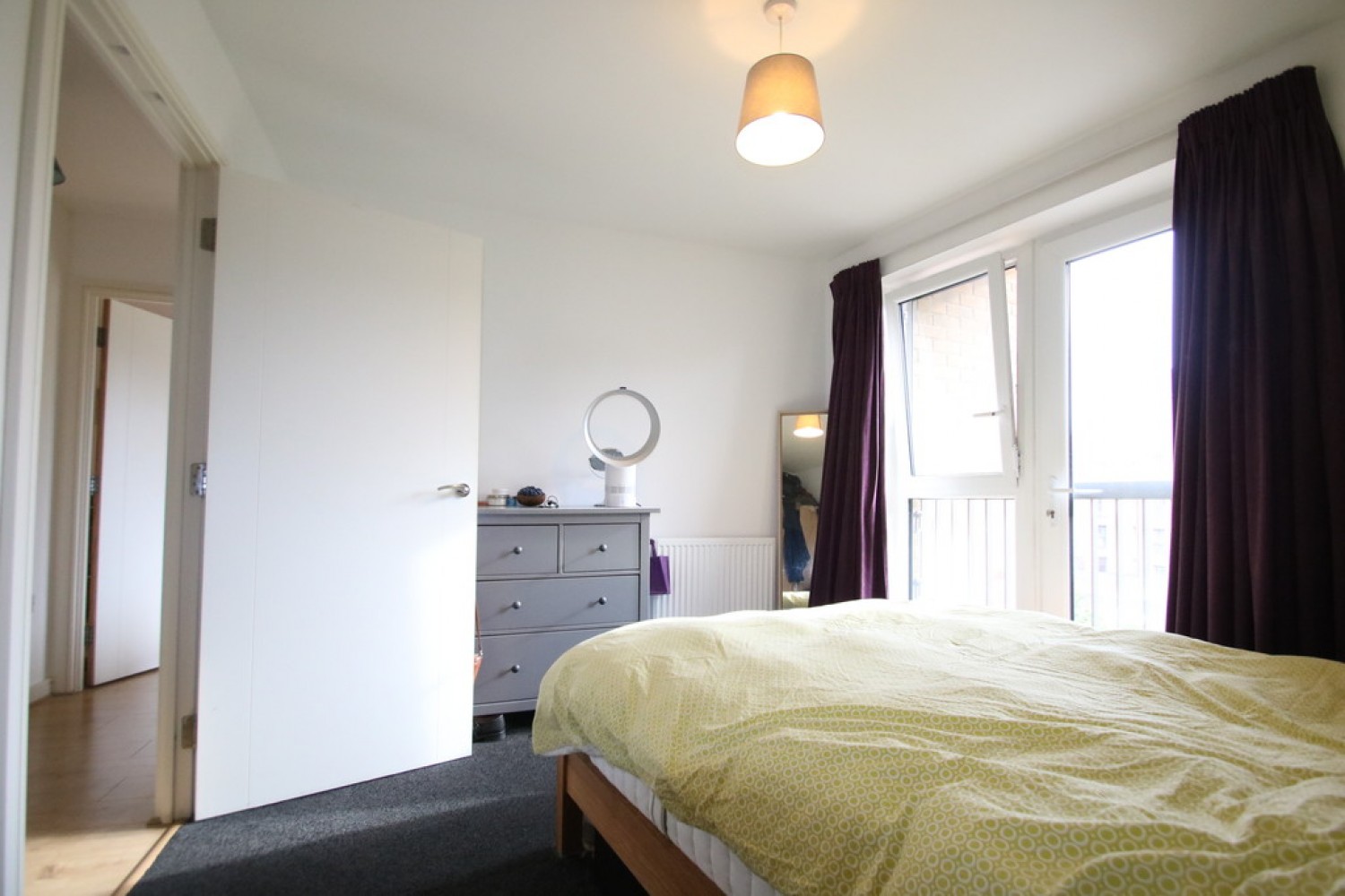 1 bedroom Flat for Letting Whitestone Way, Croydon, Surrey