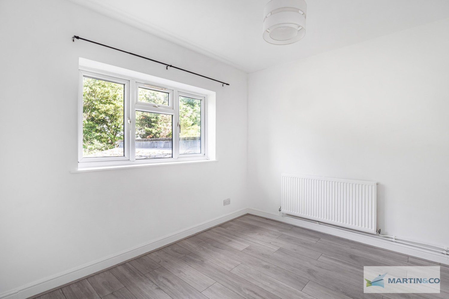 Woodside Green, Woodside, Surrey