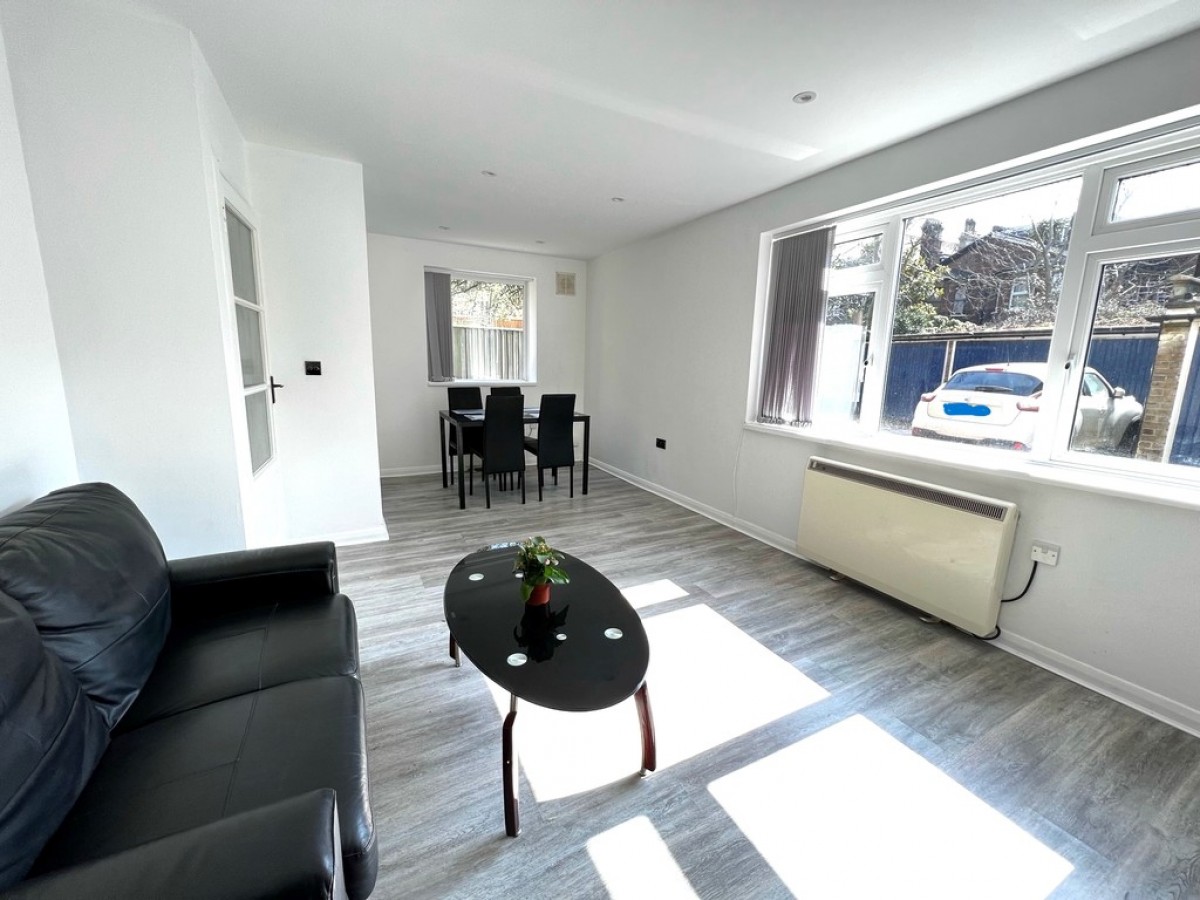 Woodstock Road, East Croydon