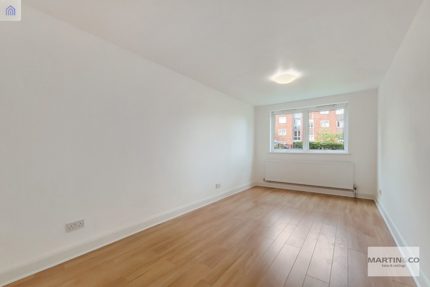 Pelton Court, 11 Haling Park Road