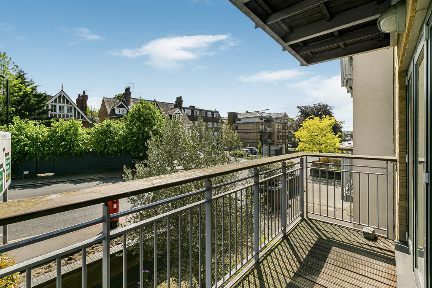 2 bedroom Flat for Letting Park Lane, East Croydon, Surrey