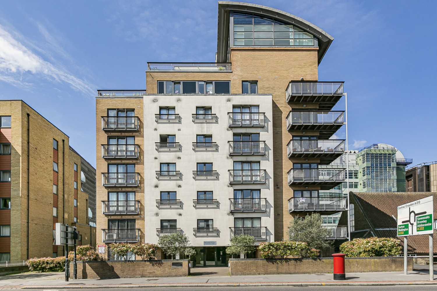 2 bedroom Flat for Letting Park Lane, East Croydon, Surrey