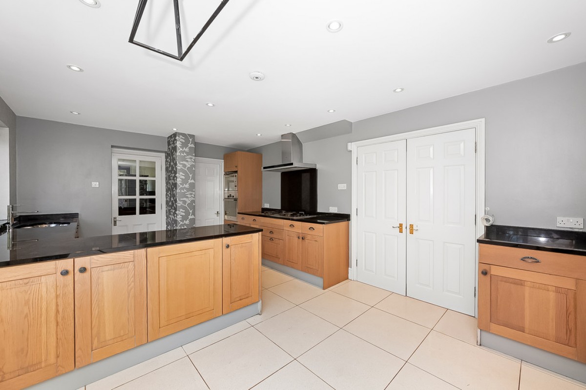 Hillcrest Road , Purley