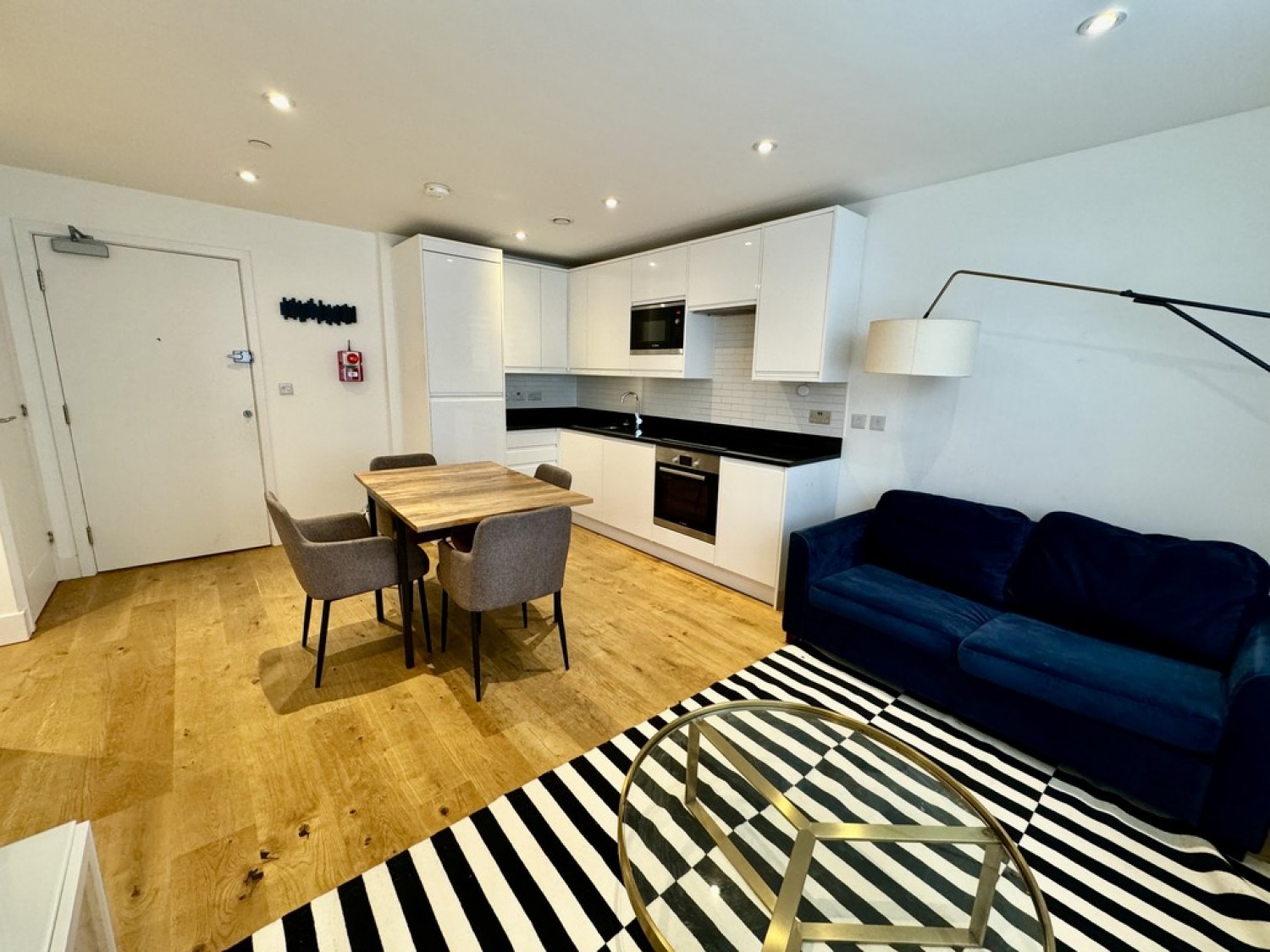 1 bedroom Flat for Letting South End, Croydon
