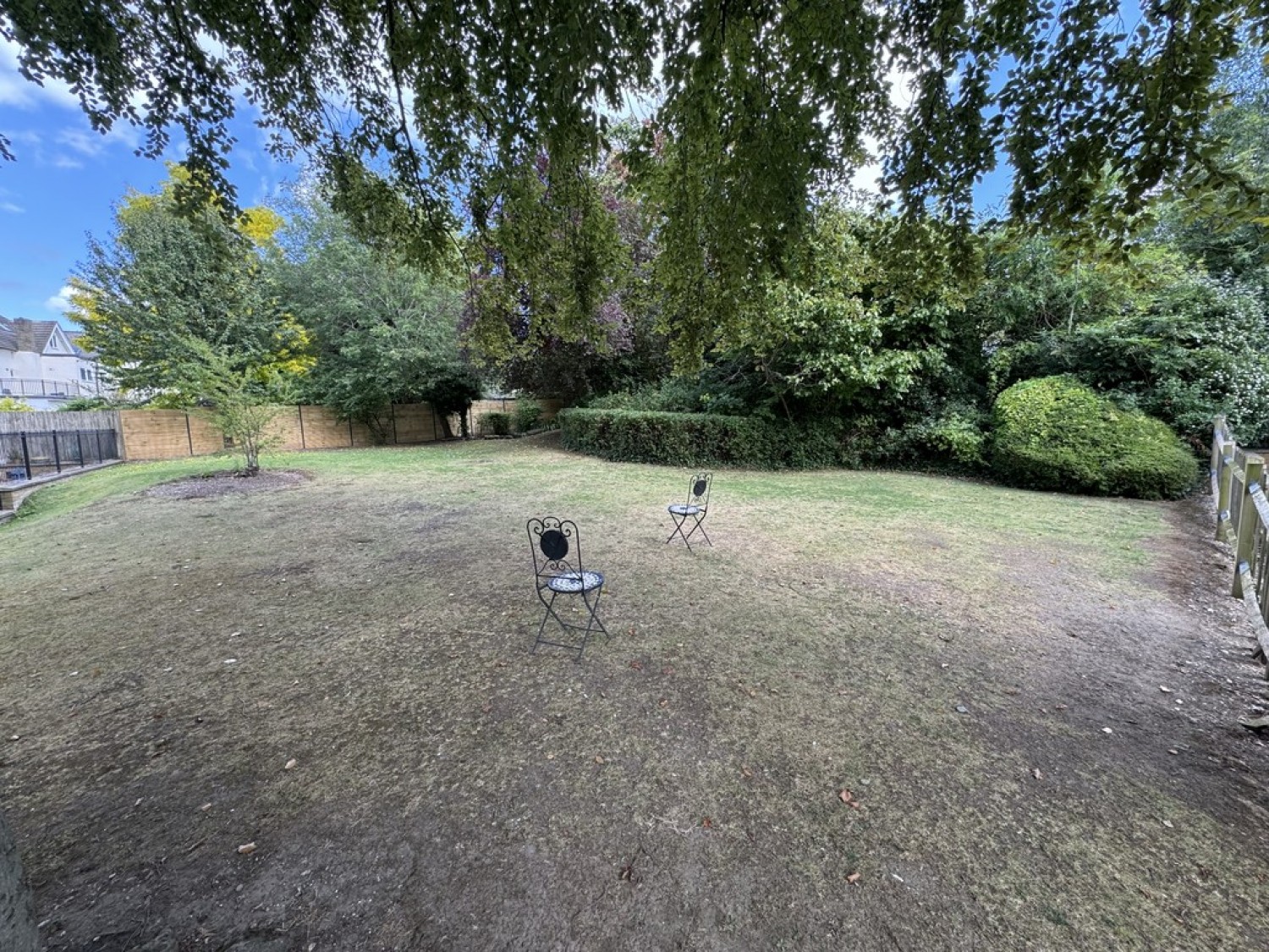 Birdhurst Road, South Croydon