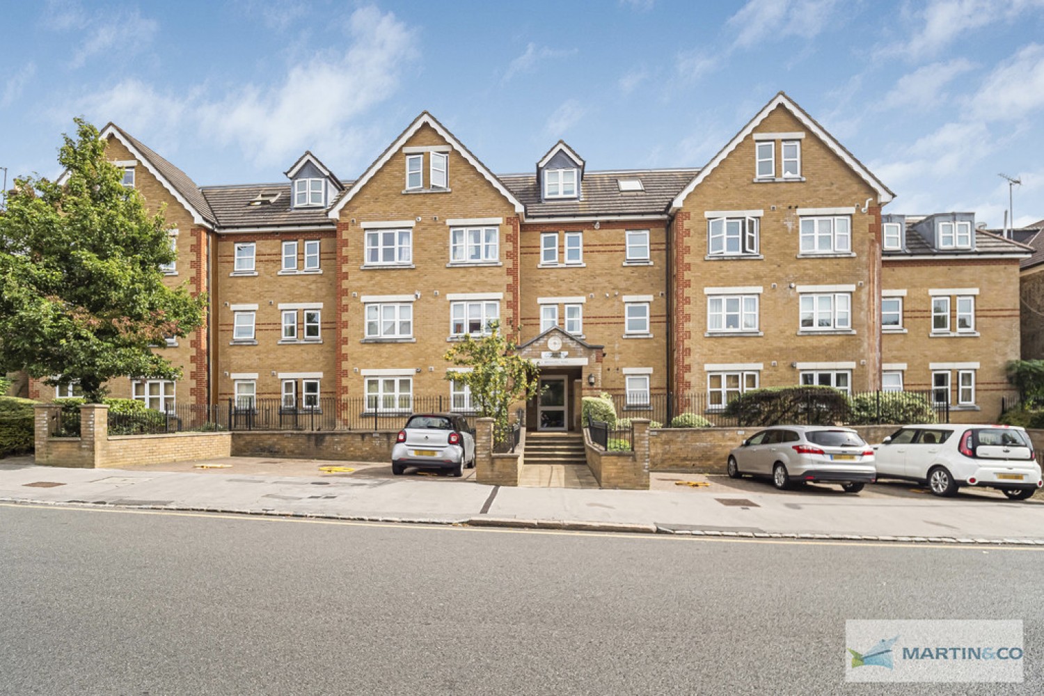 Birdhurst Road, South Croydon