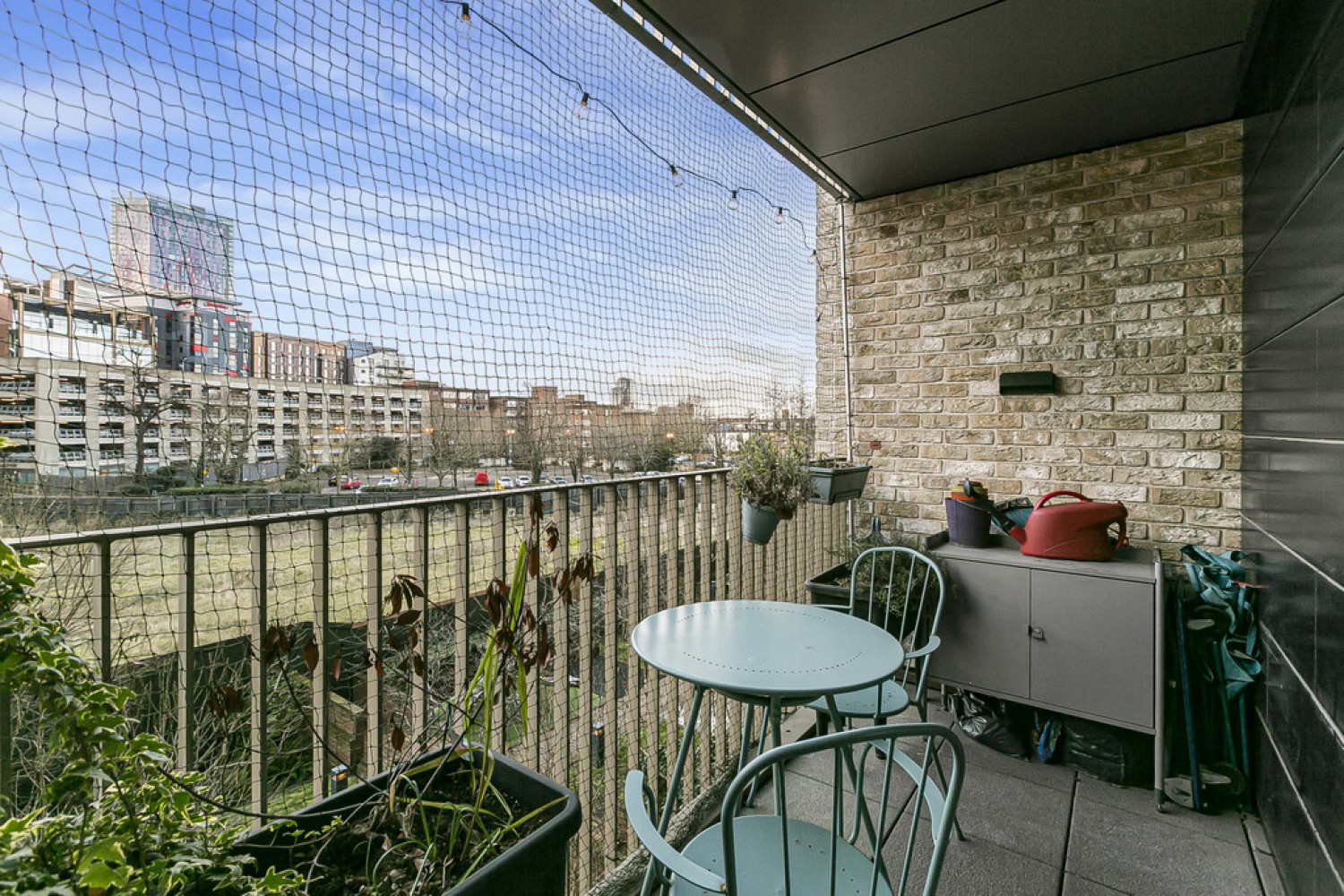 Vita Apartments, Caithness Walk, East Croydon
