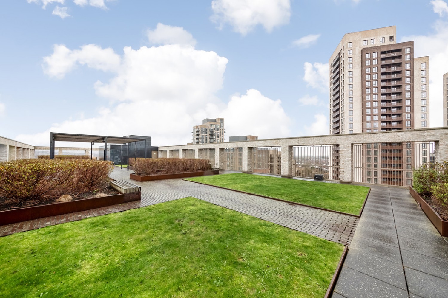 Vita Apartments, Caithness Walk, East Croydon