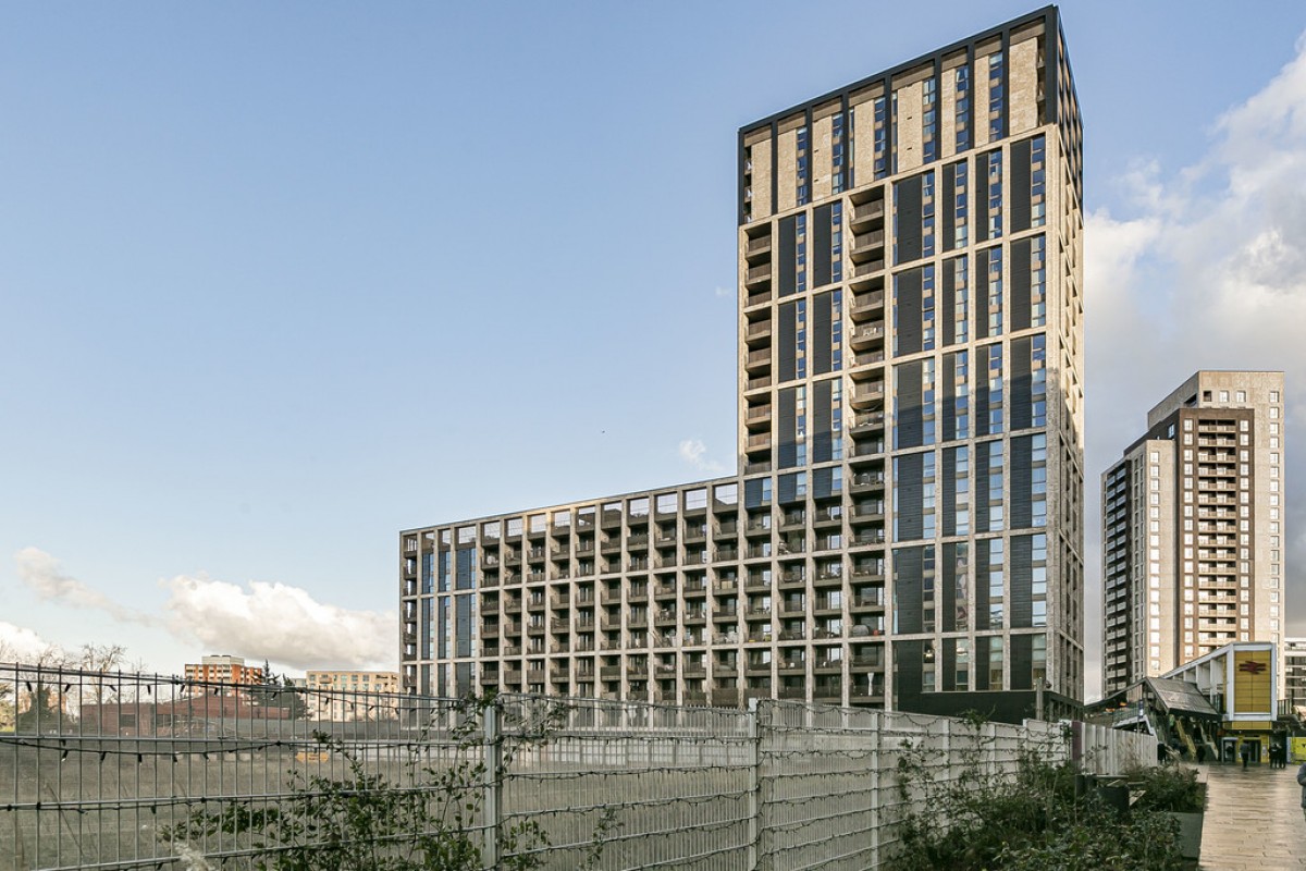 Vita Apartments, Caithness Walk, East Croydon