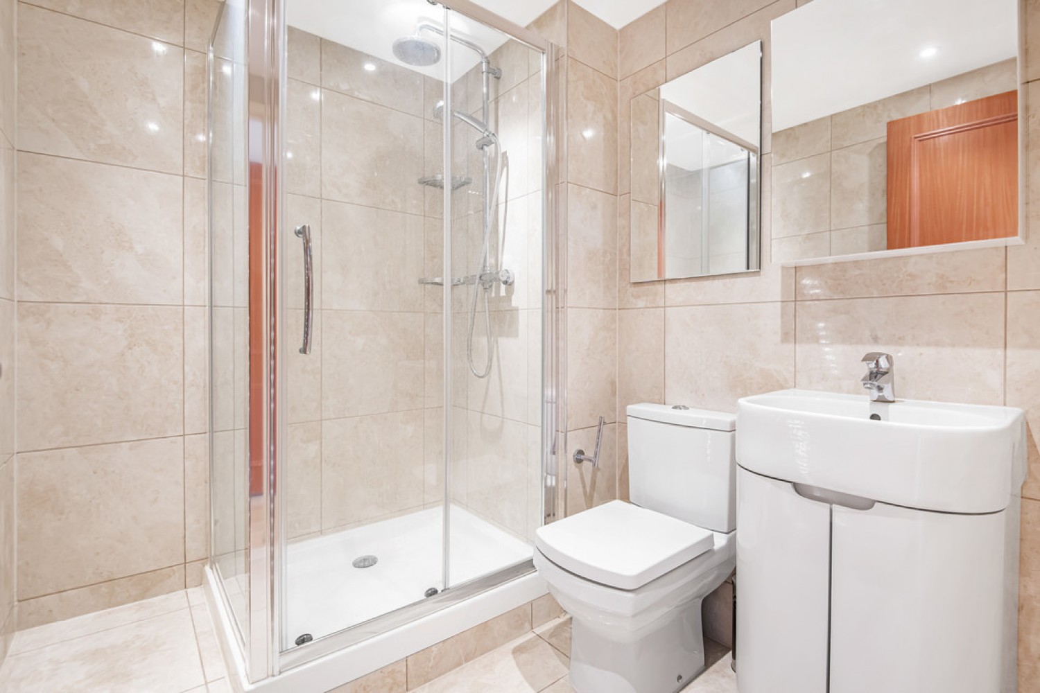 2 bedroom Flat for Sale Tavistock Road, East Croydon, Surrey