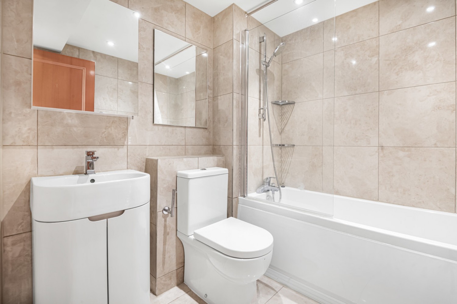 2 bedroom Flat for Sale Tavistock Road, East Croydon, Surrey