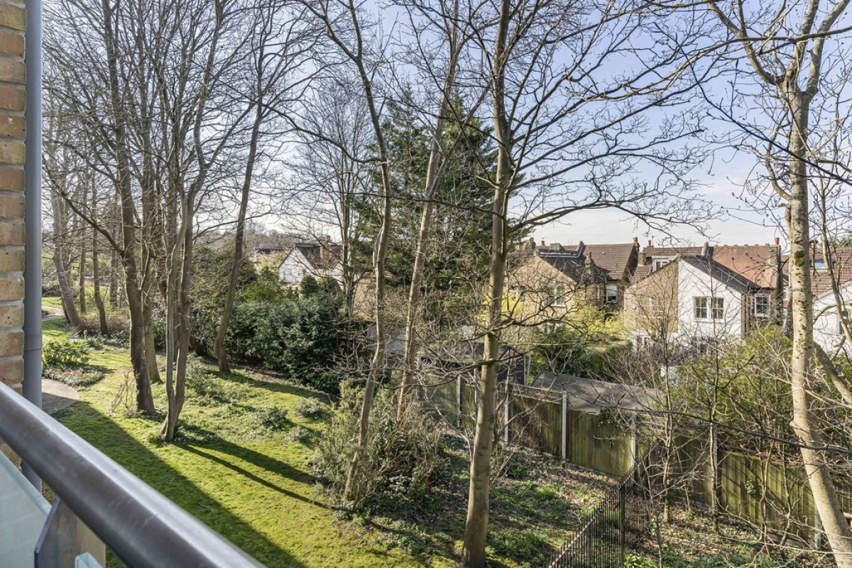 Sanderstead Road, South Croydon