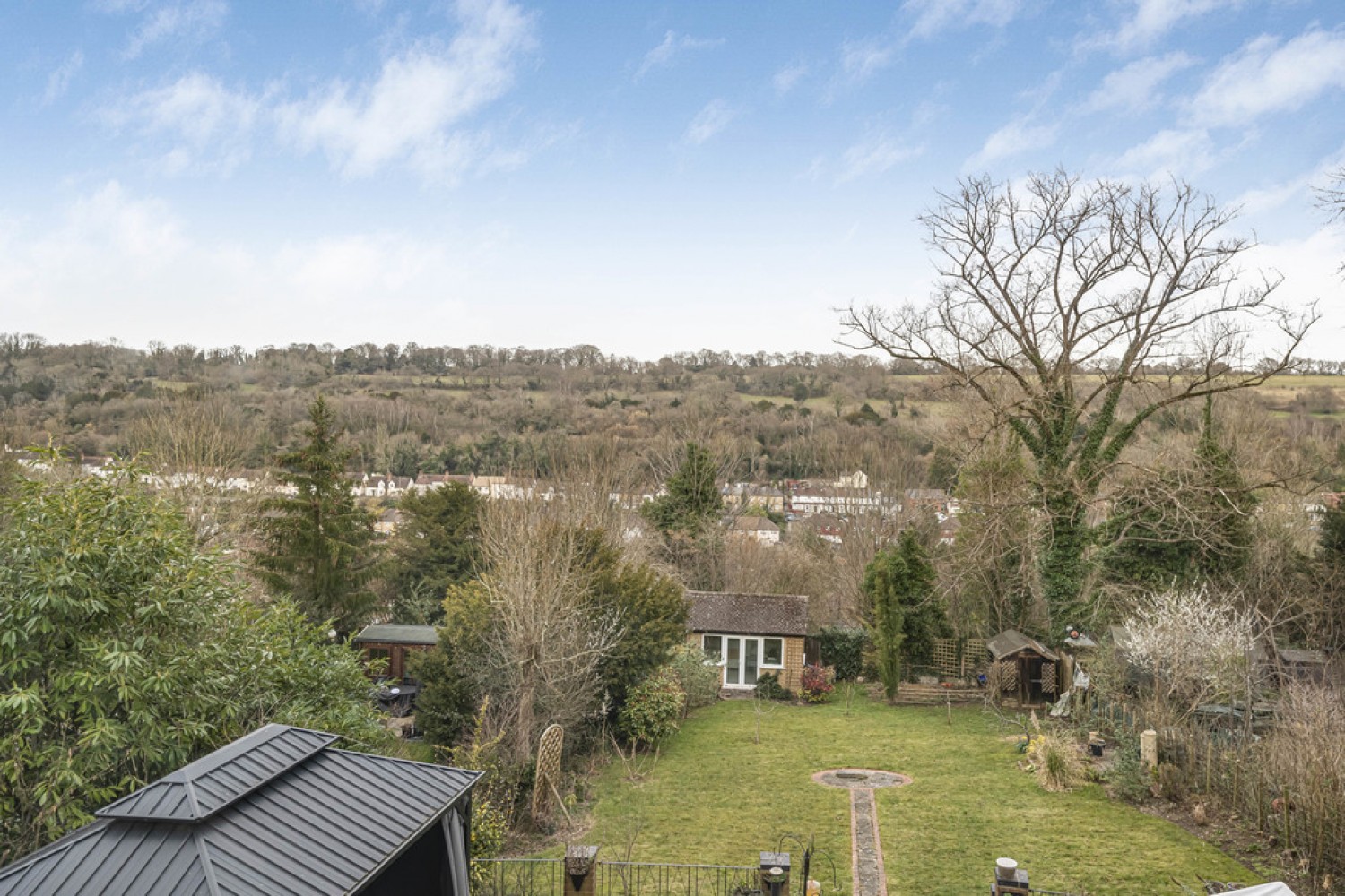 3 bedroom Bungalow in Hawkhirst Road, Kenley, Surrey