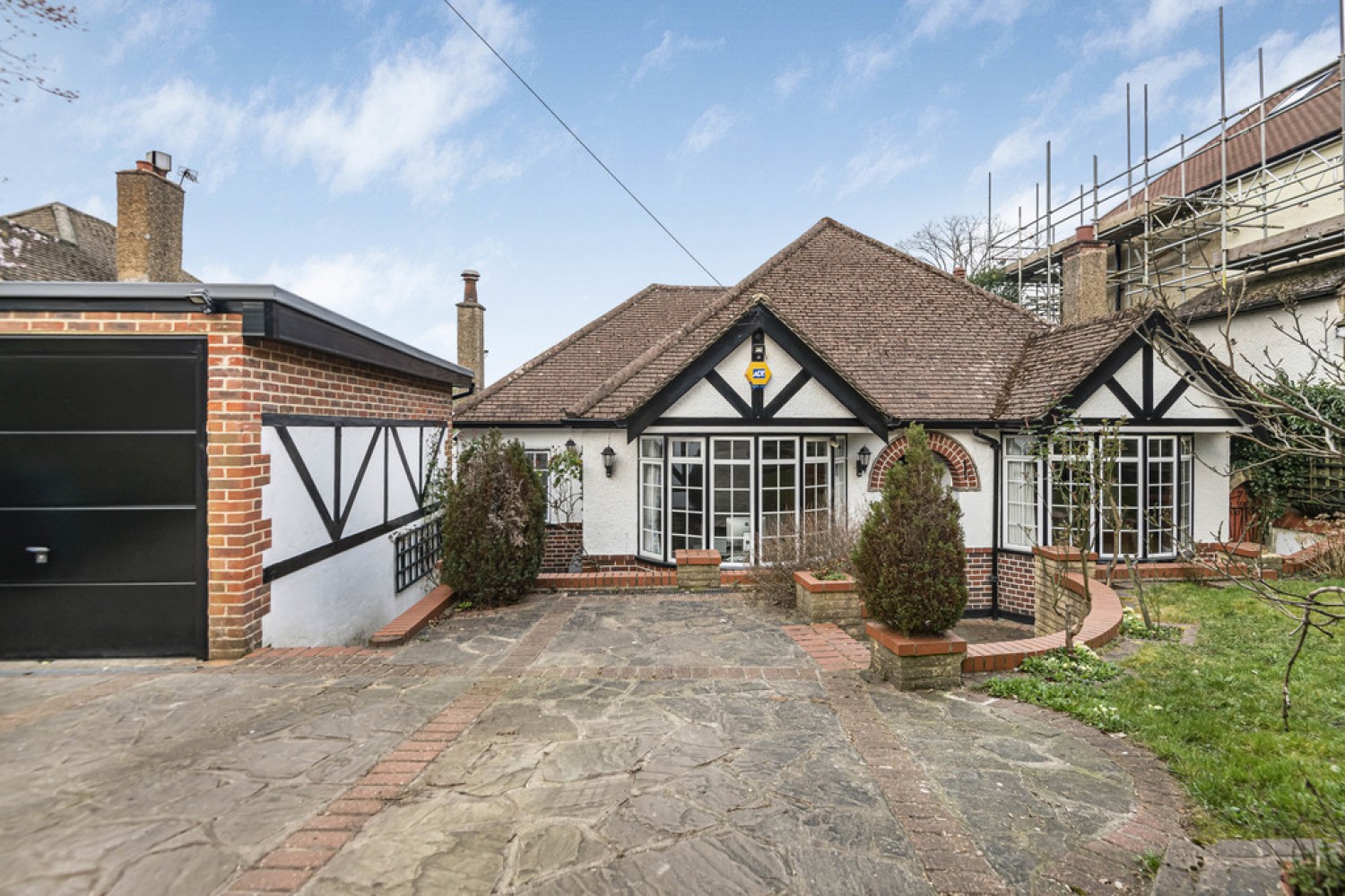 3 bedroom Bungalow in Hawkhirst Road, Kenley, Surrey