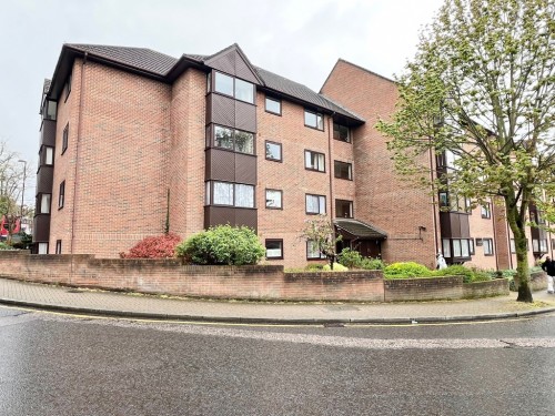 Whytecliffe Road South, Purley