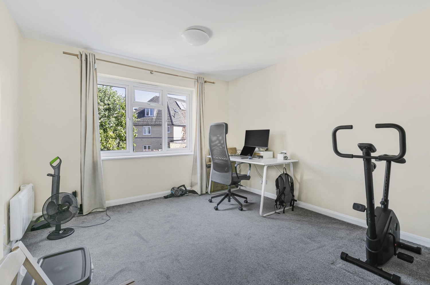 0 bedroom Flat for Sale Waddon New Road, Croydon, Surrey
