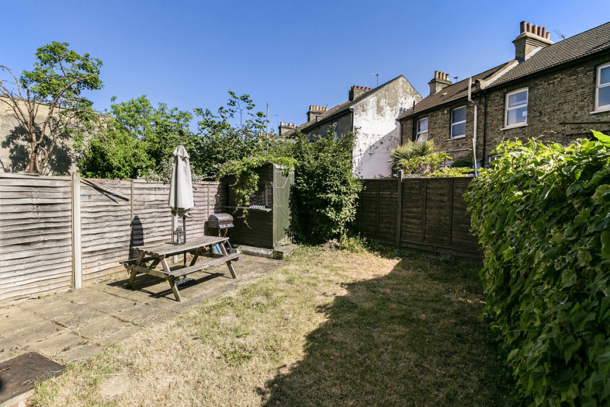 Croydon, Surrey, 3 Oval Road