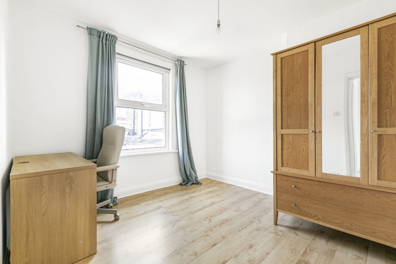 Croydon, Surrey, 3 Oval Road