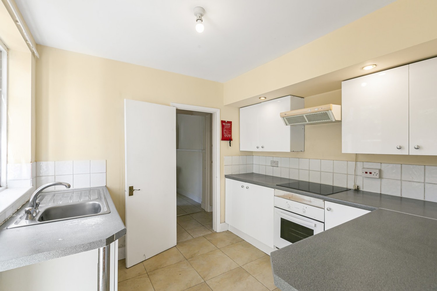 3 bedroom House in Vicarage Road, Croydon