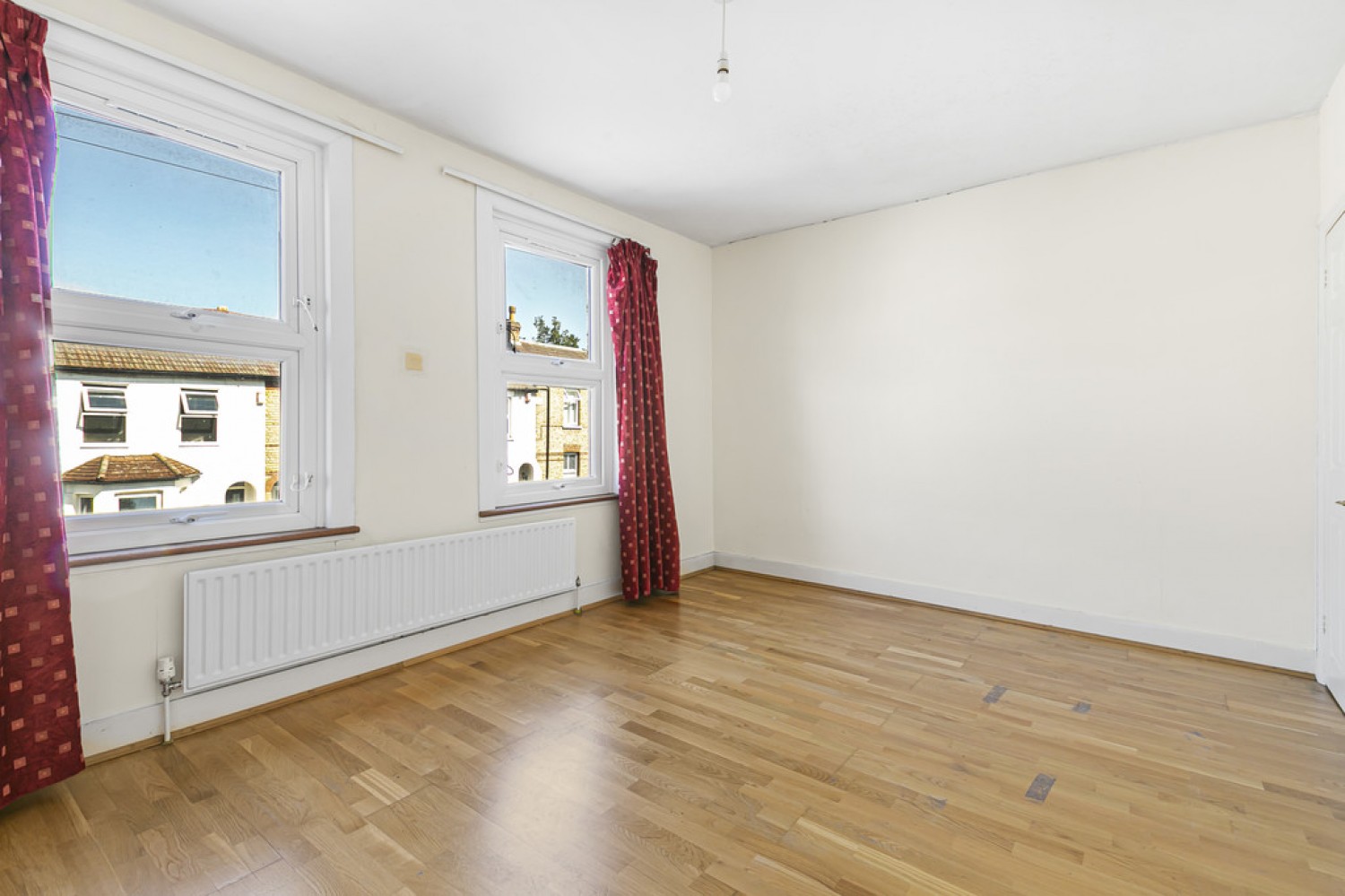 3 bedroom House in Vicarage Road, Croydon