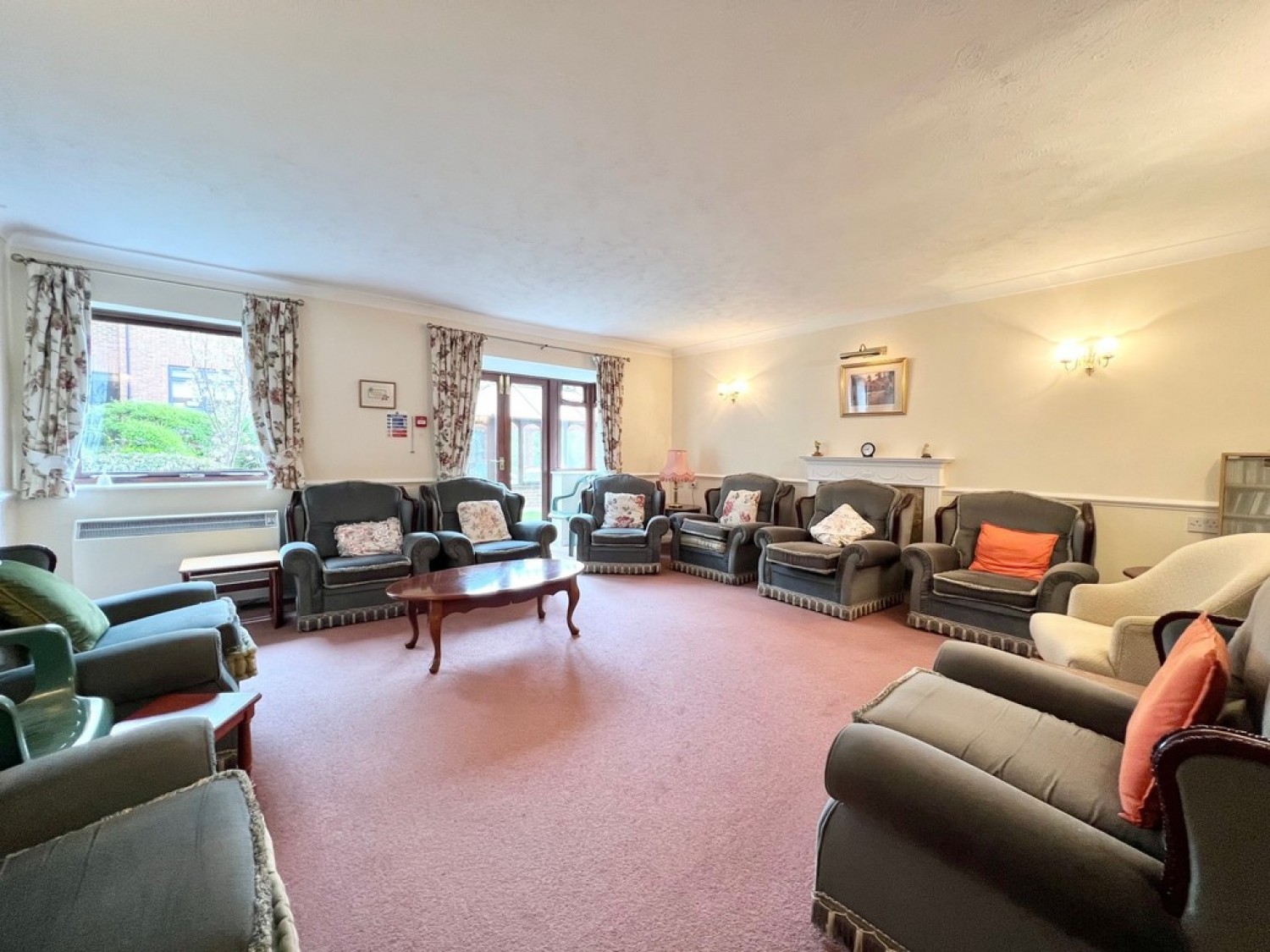 1 bedroom Flat for Sale Whytecliffe Road South, Purley