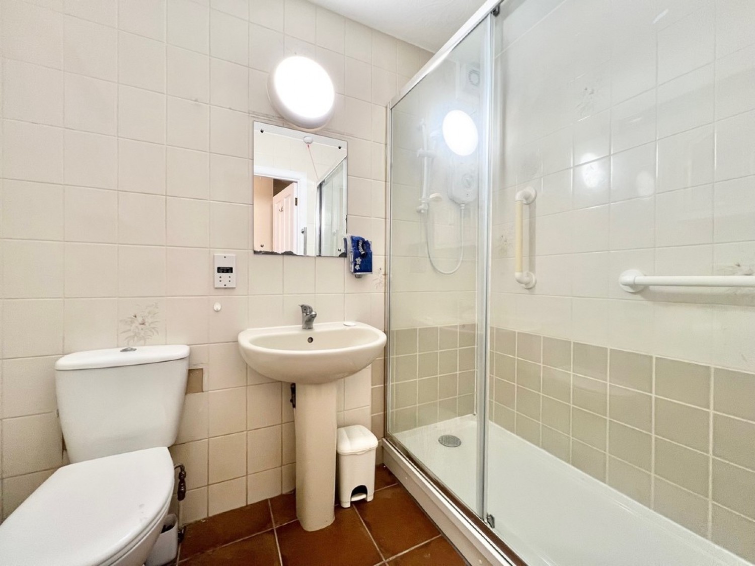 1 bedroom Flat for Sale Whytecliffe Road South, Purley