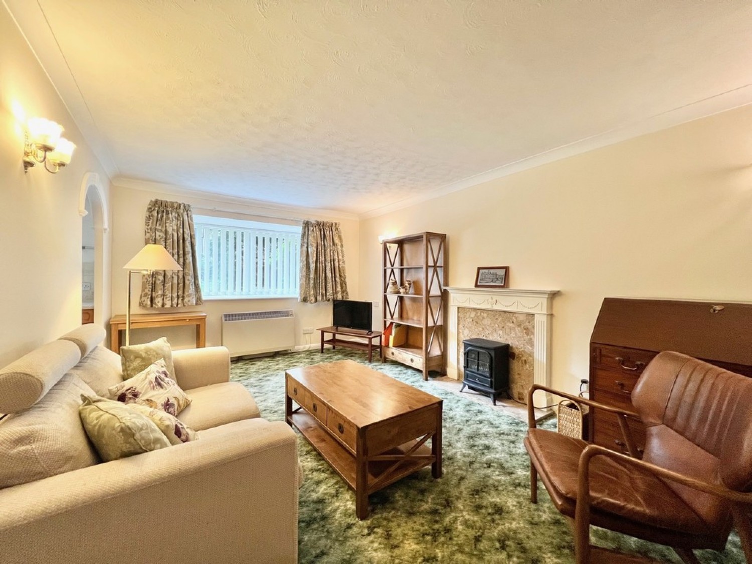 1 bedroom Flat for Sale Whytecliffe Road South, Purley