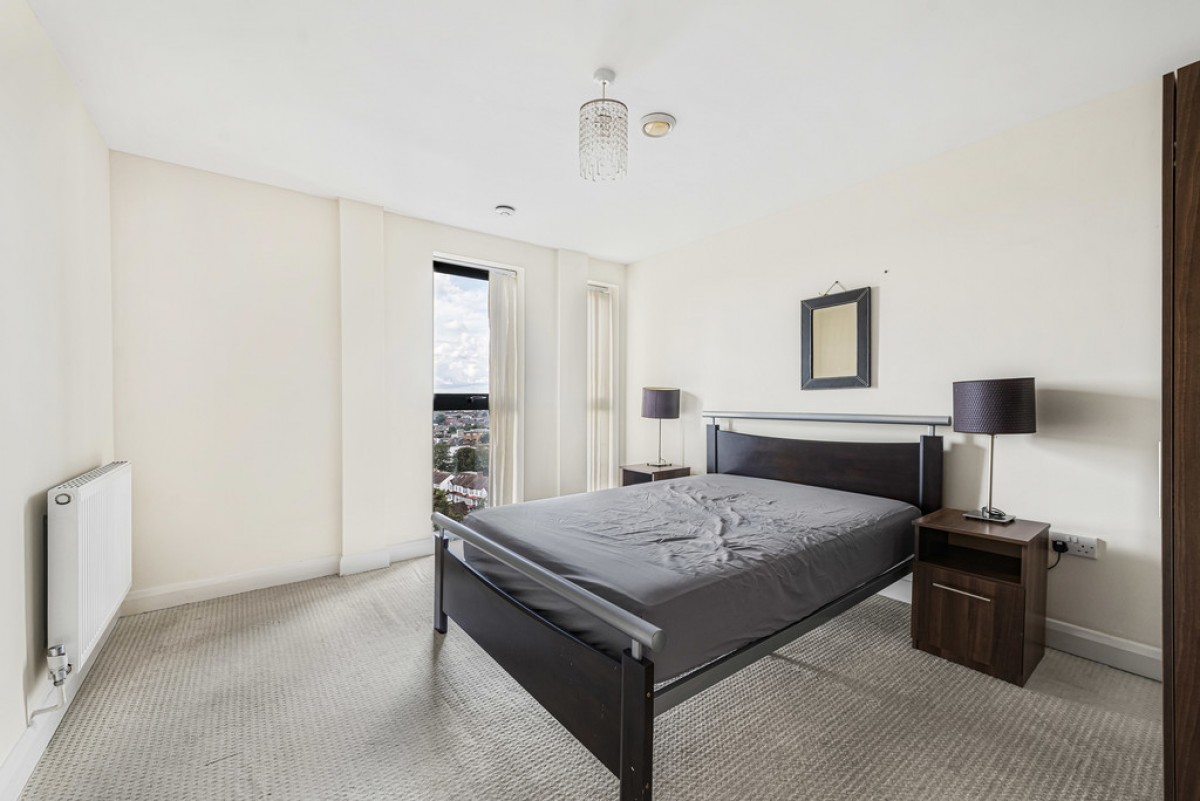 City House, 420 London Road