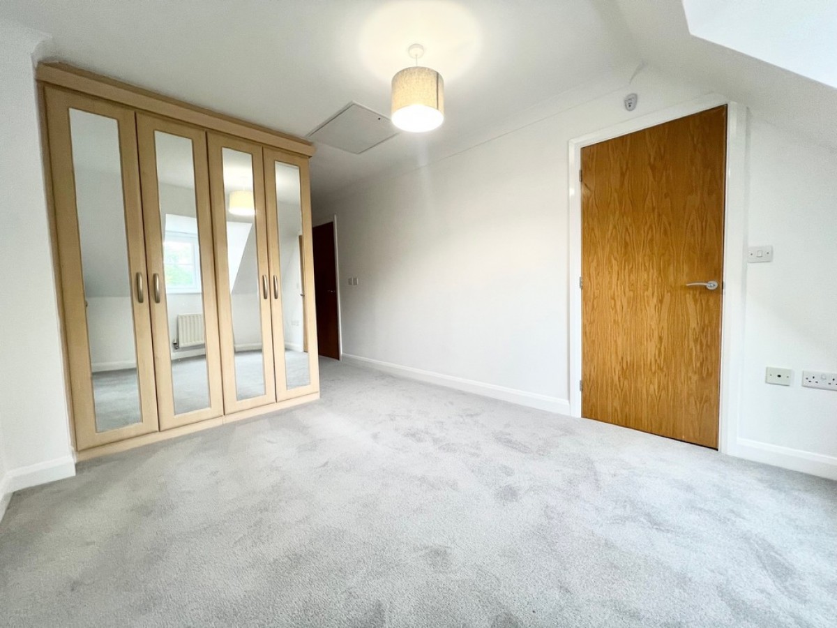 Montgomery Way, Kenley, Surrey