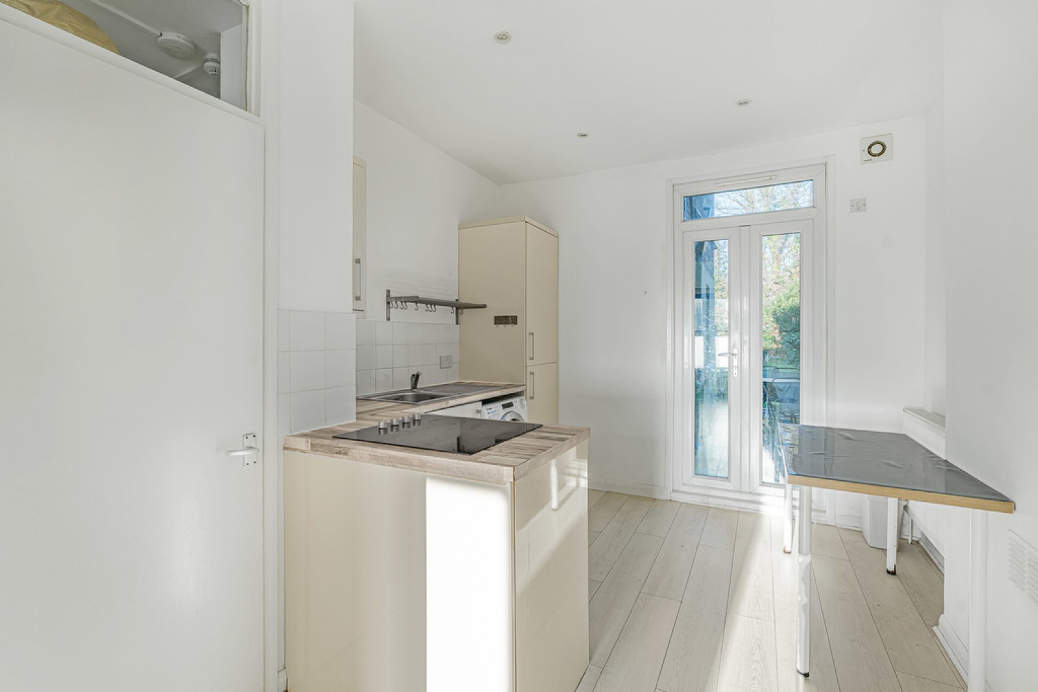 1 bedroom Flat in Holmesdale Road, South Norwood, London