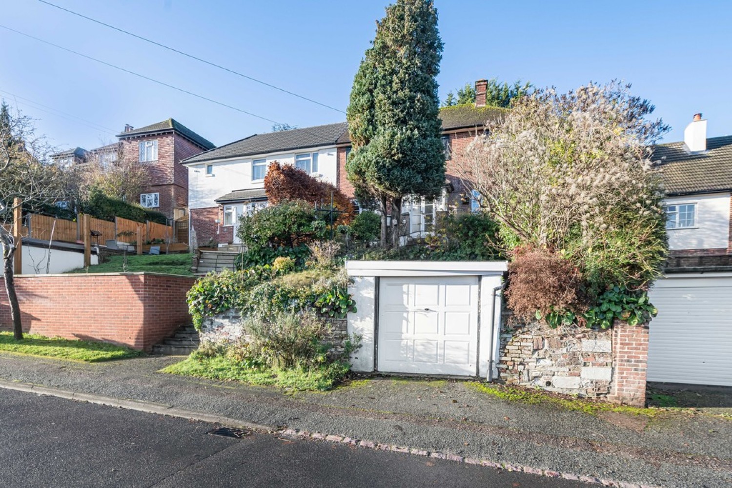 Hartley Hill, Purley