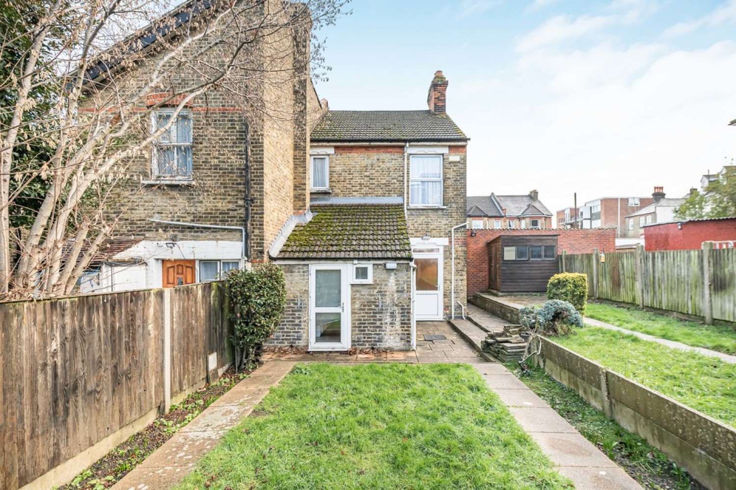 2 bedroom House in Lebanon Road, East Croydon