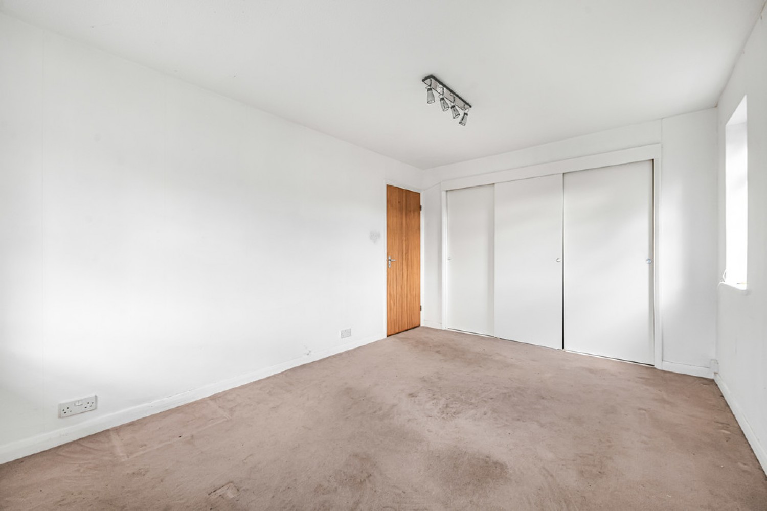 3 bedroom House for Sale Ridge Langley, South Croydon, Surrey