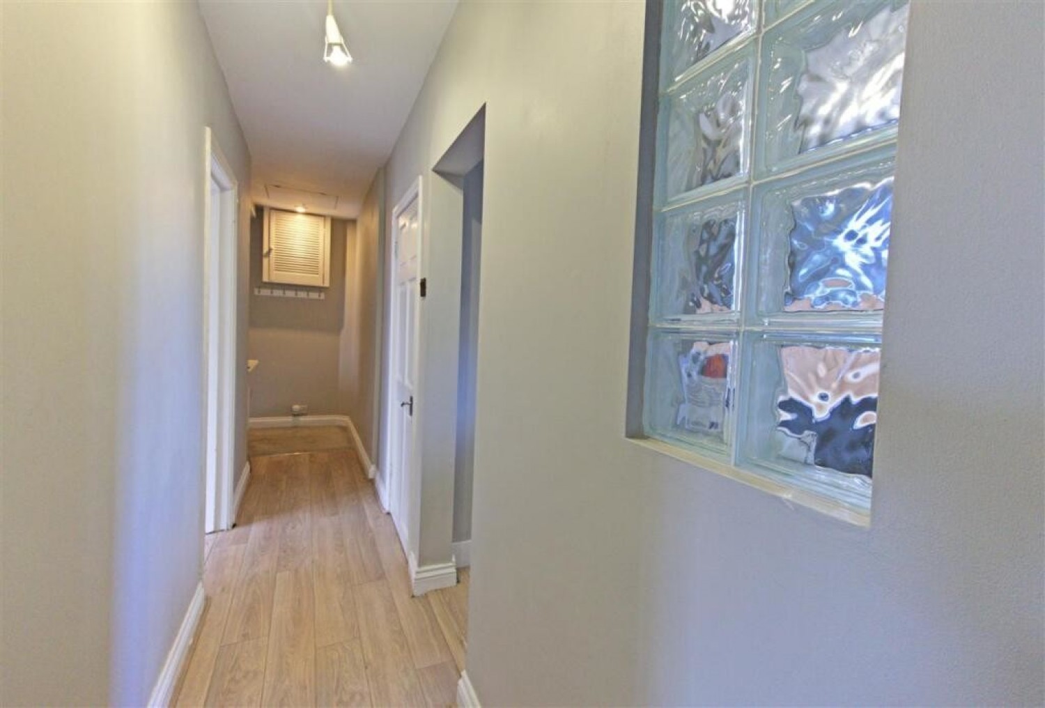 2 bedroom House in Sanderstead Road, South Croydon