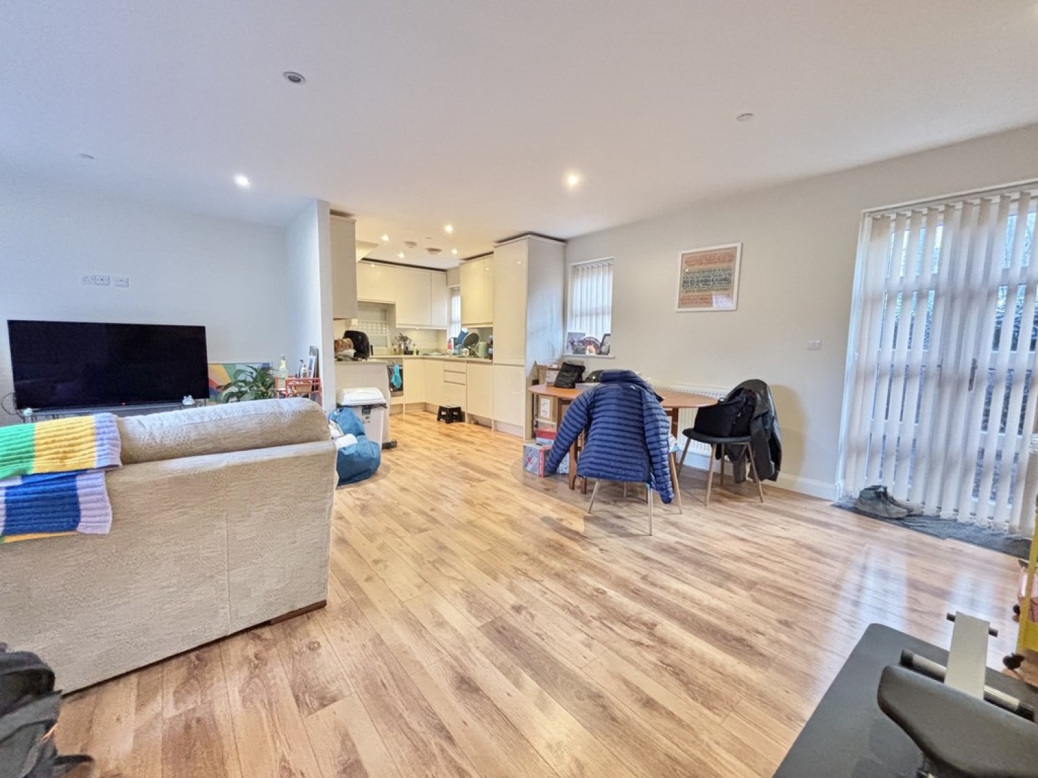 3 bedroom Flat for Letting Grenaby Road, Croydon, London