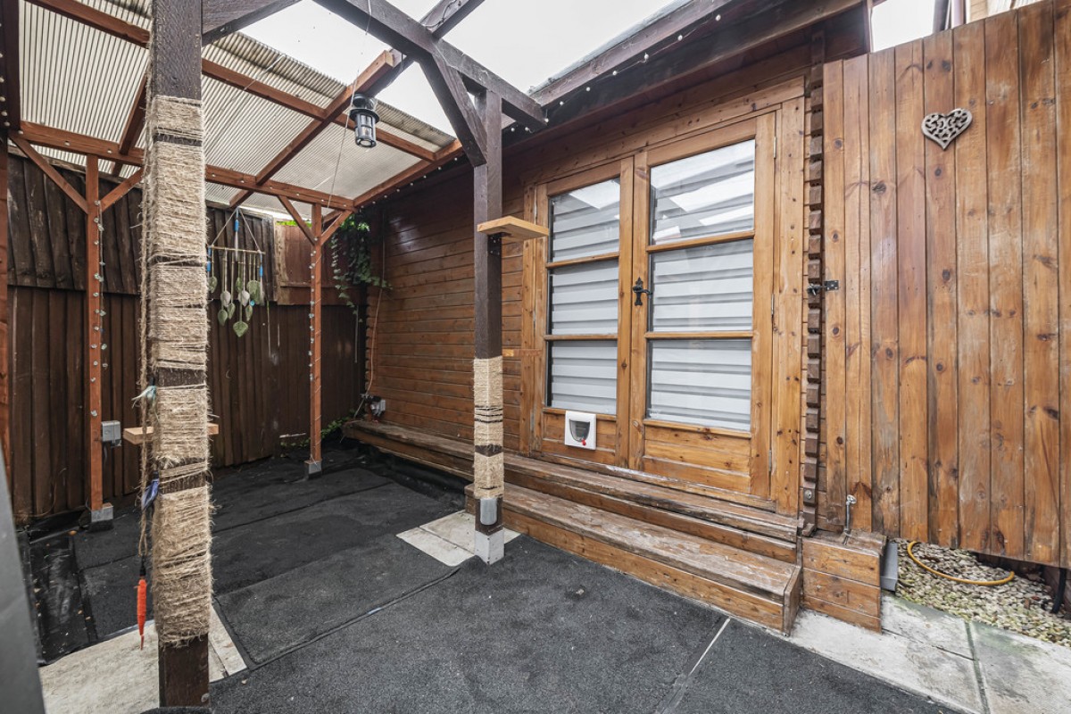 Franklin Way, Croydon, Surrey