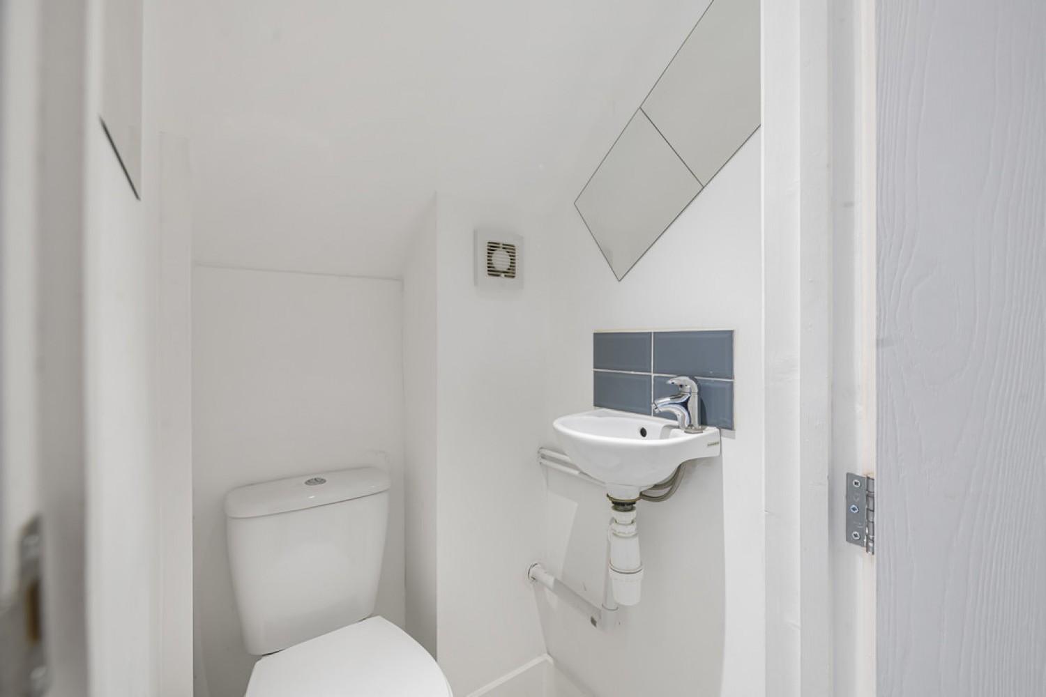 2 bedroom House in Franklin Way, Croydon, Surrey