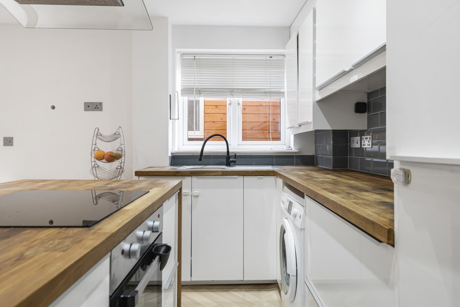 2 bedroom House in Franklin Way, Croydon, Surrey